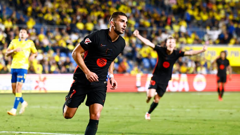 El Barça se mantiene líder en LaLiga tras superar 0-2 a Las Palmas
