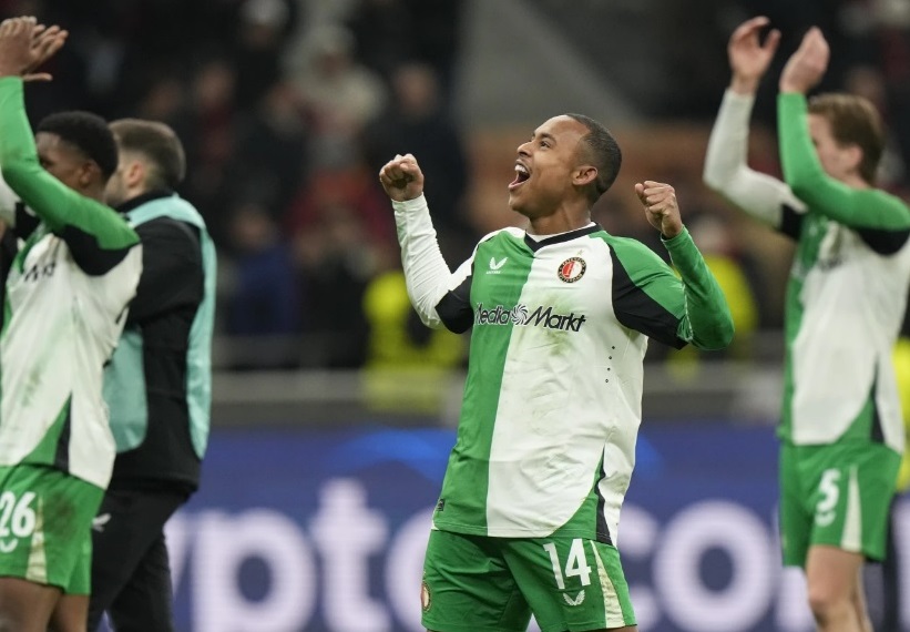 Feyenoord elimina al Milan de la Champions y Bayern avanza con gol de último minuto