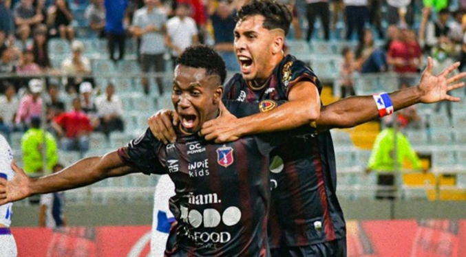 Monagas pega primero ante Defensor en el arranque de la Copa Libertadores
