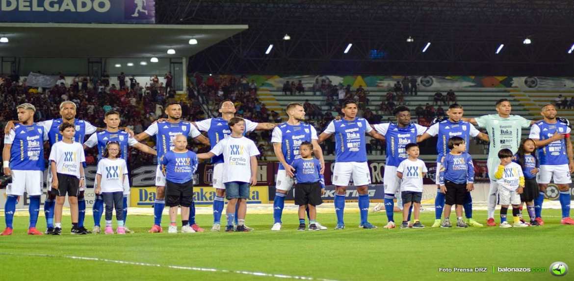 La UCV le ganó por 2-0 al Rayo Zuliano en Maracaibo y asume el liderato