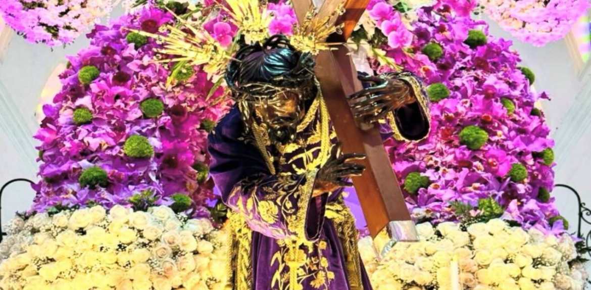 Fieles veneran al Nazareno de San Pablo