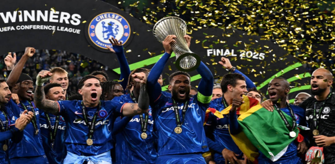 Chelsea agrega a su vitrina el trofeo de la Conference League