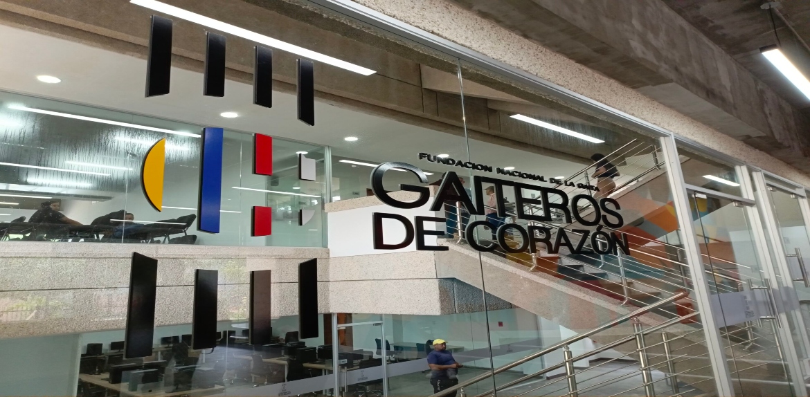 La Fundación Nacional de la Gaita entrega kits gaiteros a «Los Hijos de la Chinita»