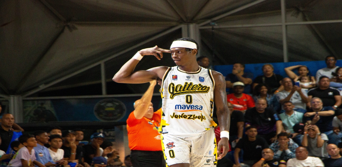 Gaiteros arrasa 64-49 a Trotamundos y queda a una victoria de ser campeón