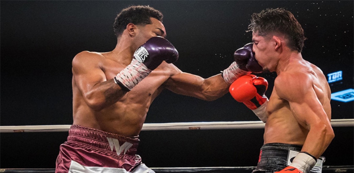 El venezolano Yerni Betancourt vence por nocaut técnico al mexicano Miguel Mateos
