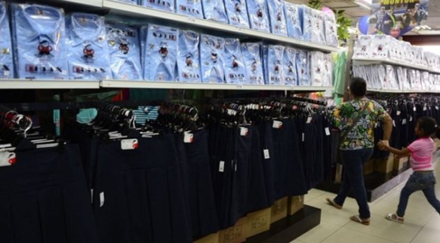 Cámara del vestido estima que uniformes escolares importados dominan el mercado