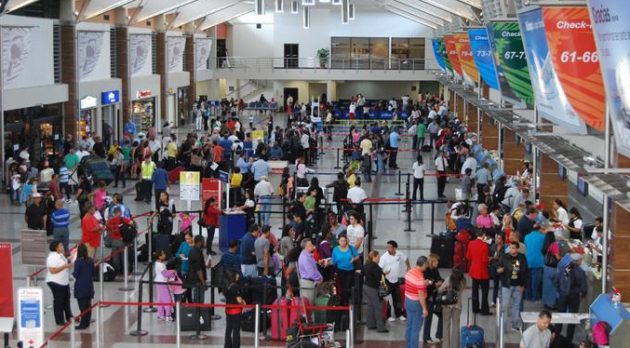 El mundo viajó más que nunca en 2025 pese a los conflictos y las tensiones