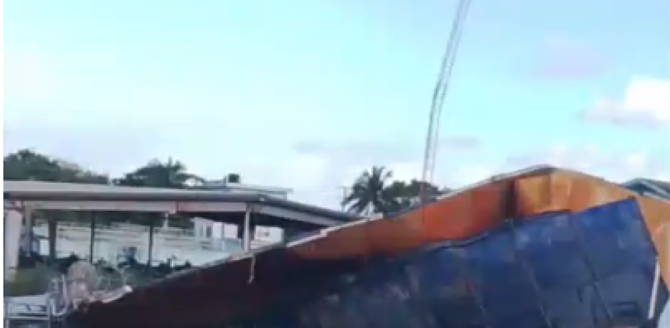 Explosión en acueducto de Nagua causa daños e inundaciones en viviendas