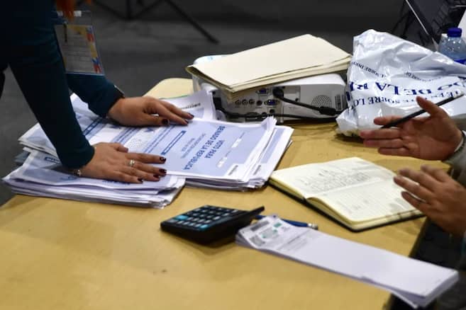 Alertas en Colombia por posibles fallas en escrutinios que afectan Congreso 2026