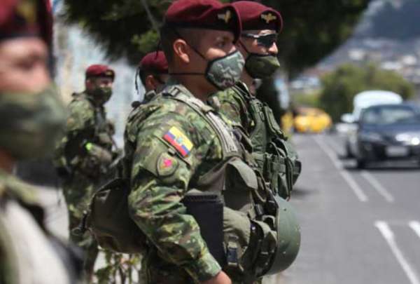 Ecuador decreta estado de excepción en nueve provincias y cuatro cantones
